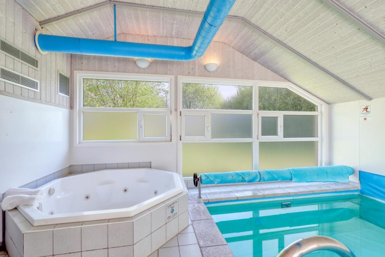 Kranich Poolferienhaus Villa Hohendorf  Ngoại thất bức ảnh